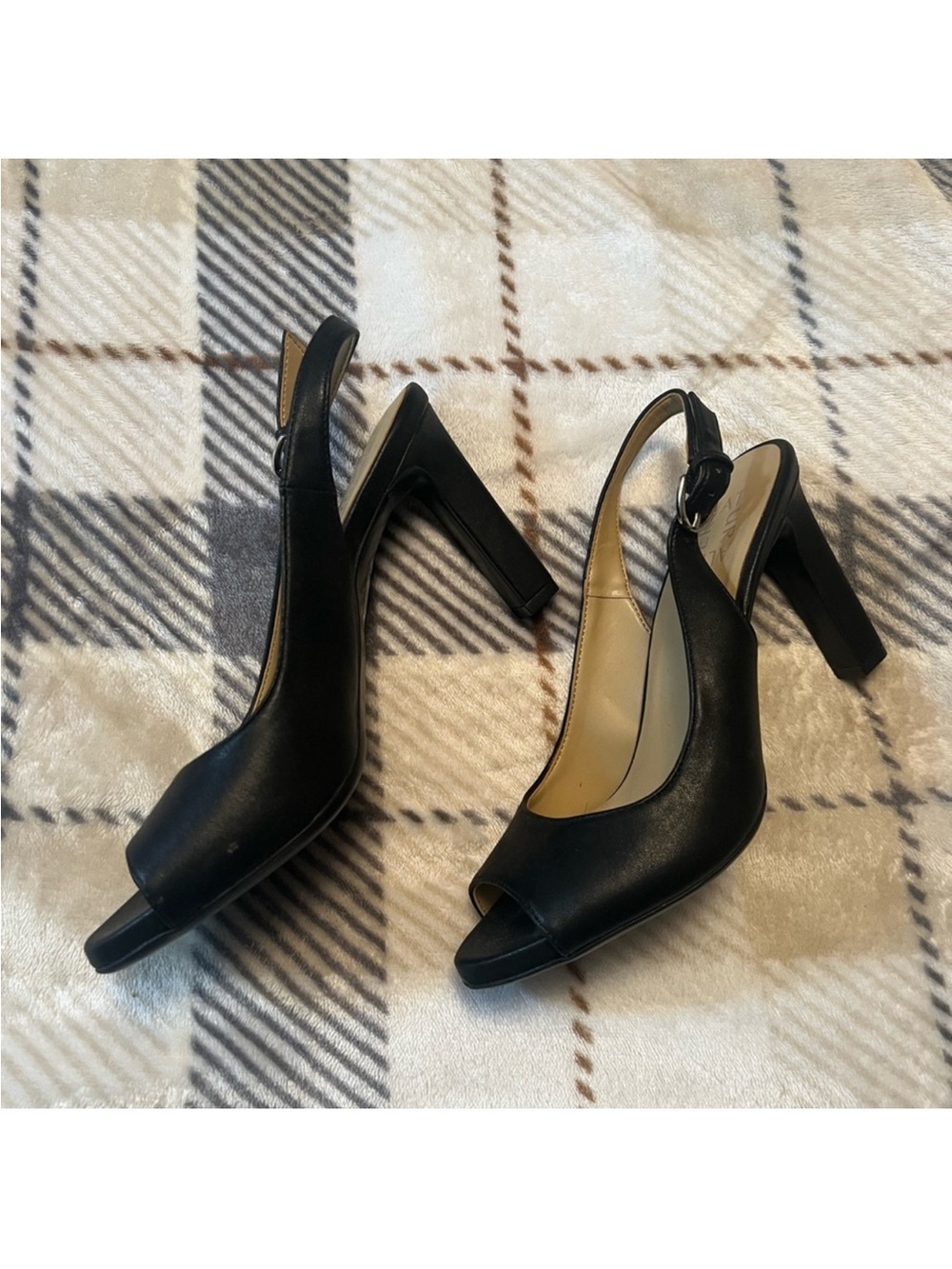 Naturalizer Women’s Black Peep-Toe Slingback High Heels